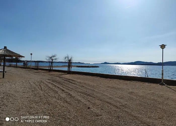 Relax - 80 M From The * Sveti Filip i Jakov