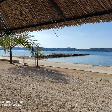 Relax * Sveti Filip i Jakov