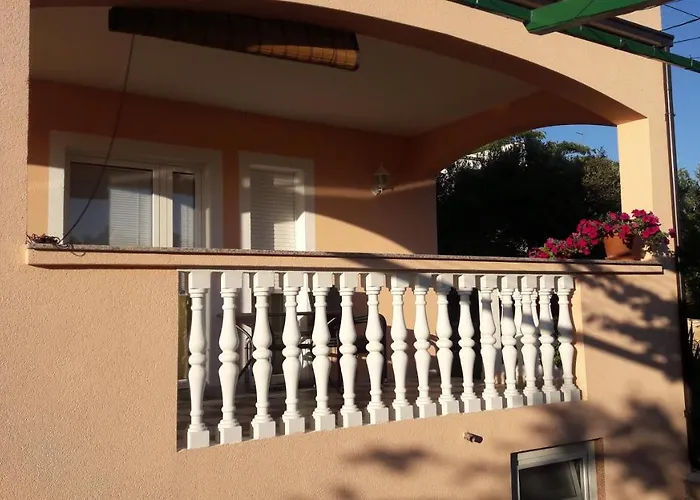 Relax - 80 M From The * Sveti Filip i Jakov